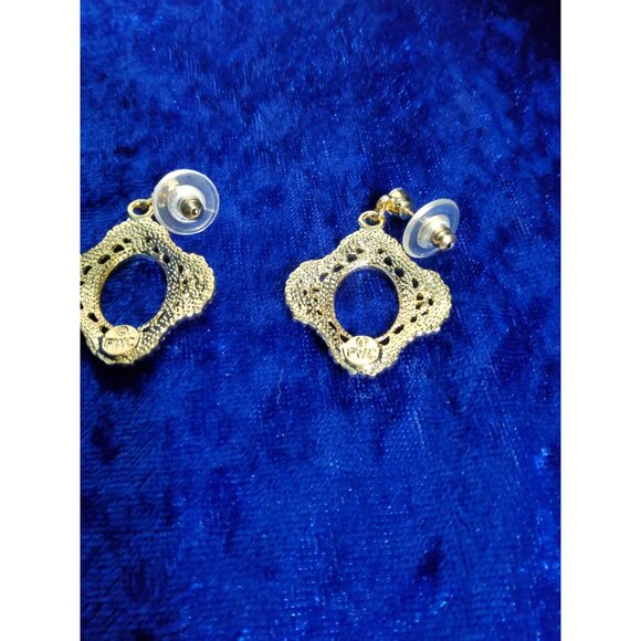 Vintage Signed PWC Goldtone and Clear Crystal Filigree Oval Picture Frame Dangle - Picture 7 of 7